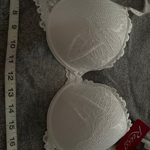 BRA -wire in white Recco Lingerie